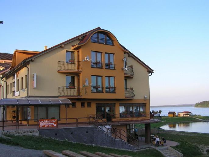 Penzion Jollien Наместово Экстерьер фото